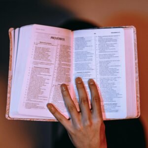 Guía impresa “Fundamentos de Traducción Profesional”